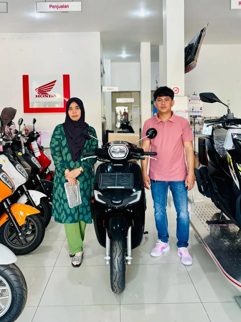 Dealer Motor Honda Pinrang terdekat dengan pelayanan pembelian motor Honda secara cash dan kredit. Dapatkan informasi harga motor Honda Pinrang, promo, brosur, dan layanan terbaik.
