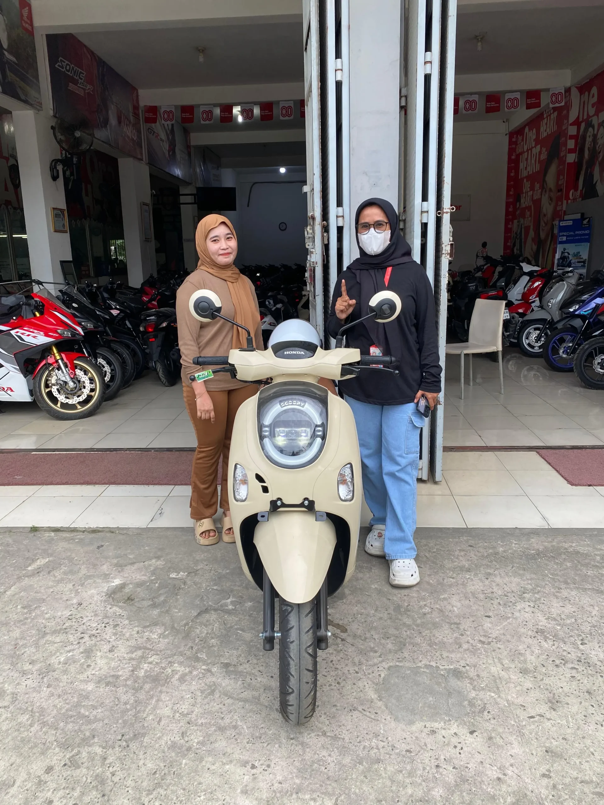 Dealer Motor Honda Polman Terdekat. Cek Harga dan Promo Terbaru