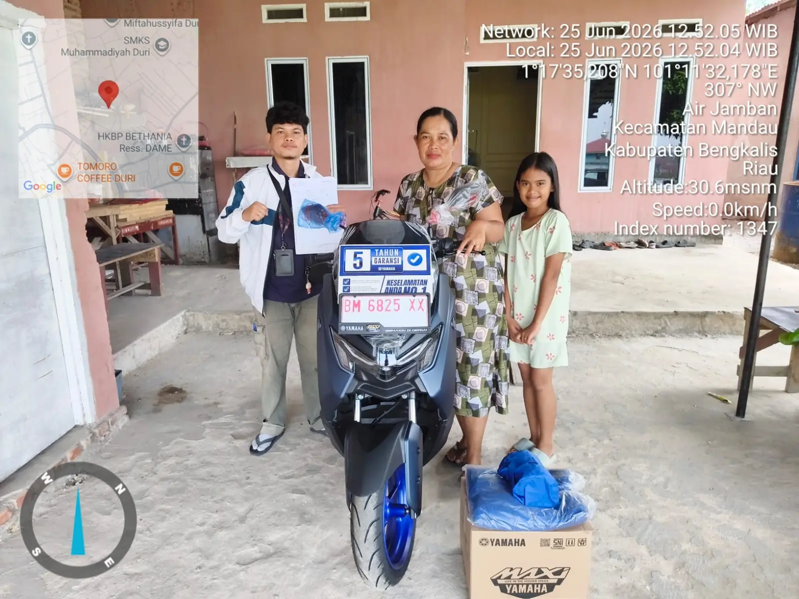 Pengiriman motor Yamaha ke rumah pelanggan dari Dealer Yamaha Alfa Scorpii Bengkalis. Dokumentasi ini melengkapi ulasan dealer Yamaha Bengkalis dan pengalaman pembelian pelanggan.
