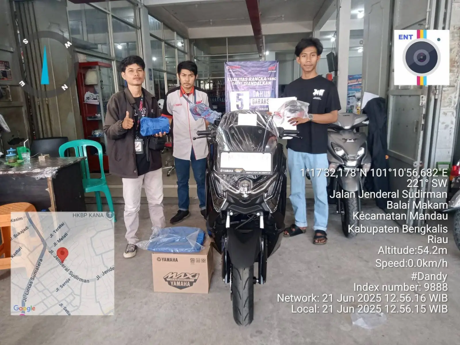 Sales Dealer Yamaha Alfa Scorpii Bengkalis siap membantu informasi harga, promo, brosur, simulasi kredit, dan melayani calon pembeli dengan profesional.